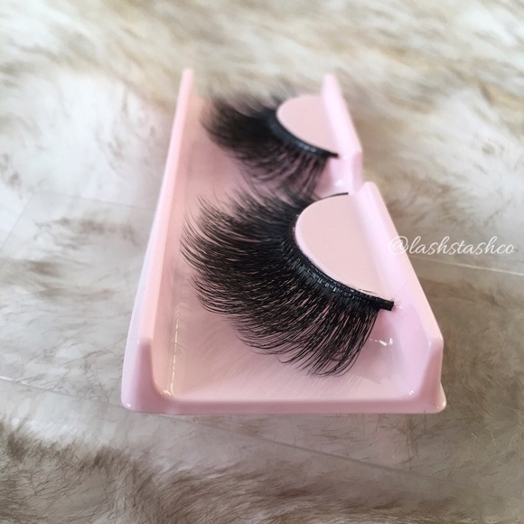 Sophia Full 3D Mink Lash - Picture 2 of 8